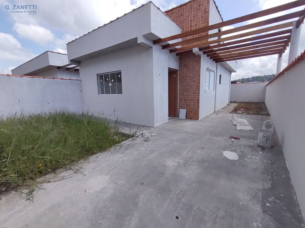 Casa, 2 quartos, 74 m² - Foto 1