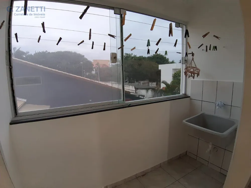 Casa, 5 quartos, 250 m² - Foto 4