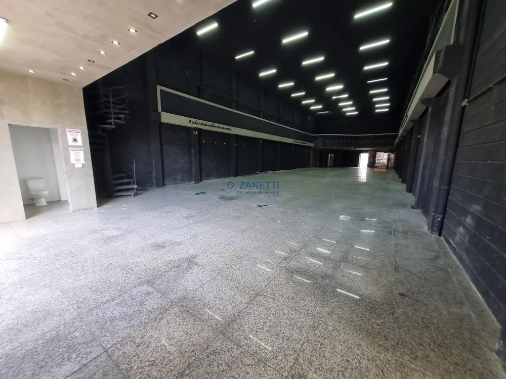 Depósito-Galpão, 702 m² - Foto 1