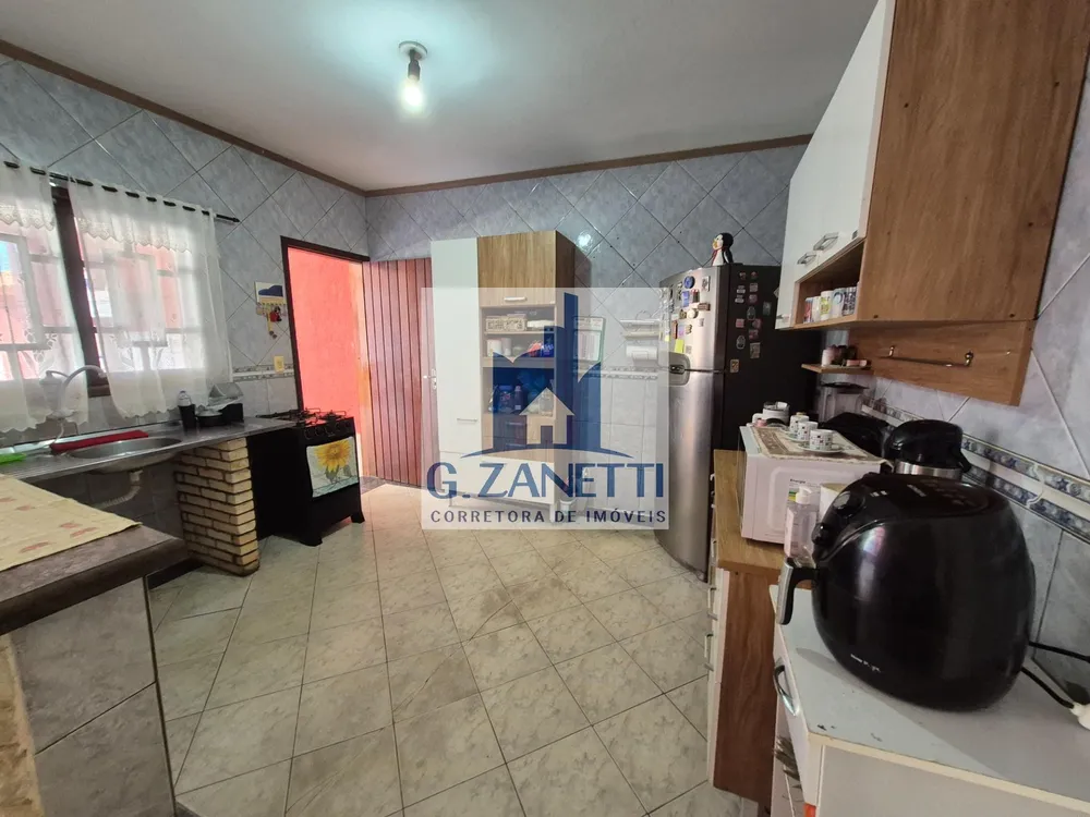 Casa, 3 quartos, 262 m² - Foto 4
