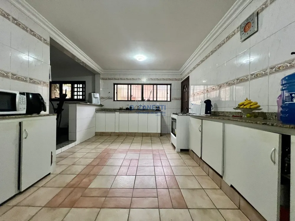 Sobrado, 4 quartos, 322 m² - Foto 8
