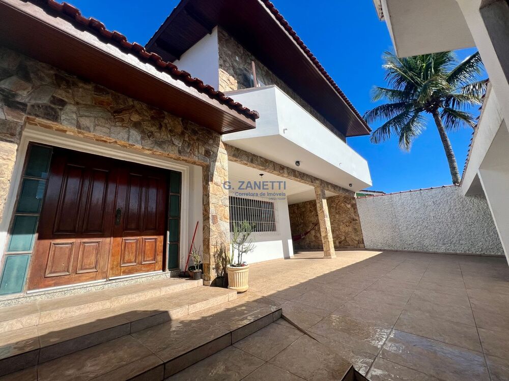Sobrado, 4 quartos, 322 m² - Foto 1