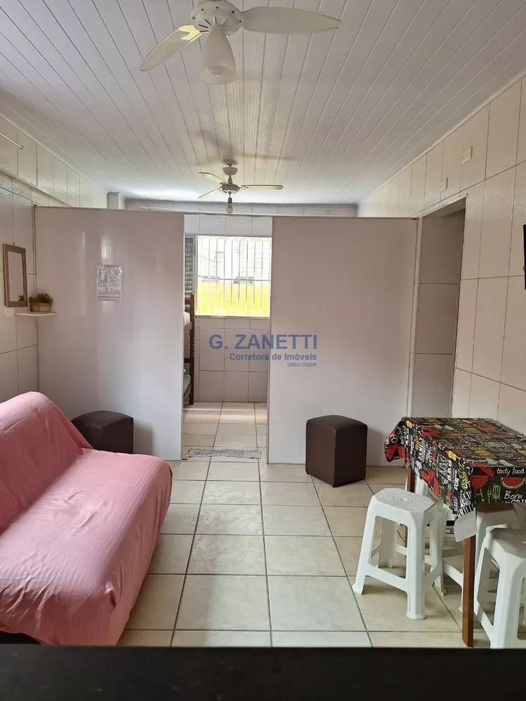 Apartamento à venda com 1 quarto, 48m² - Foto 2