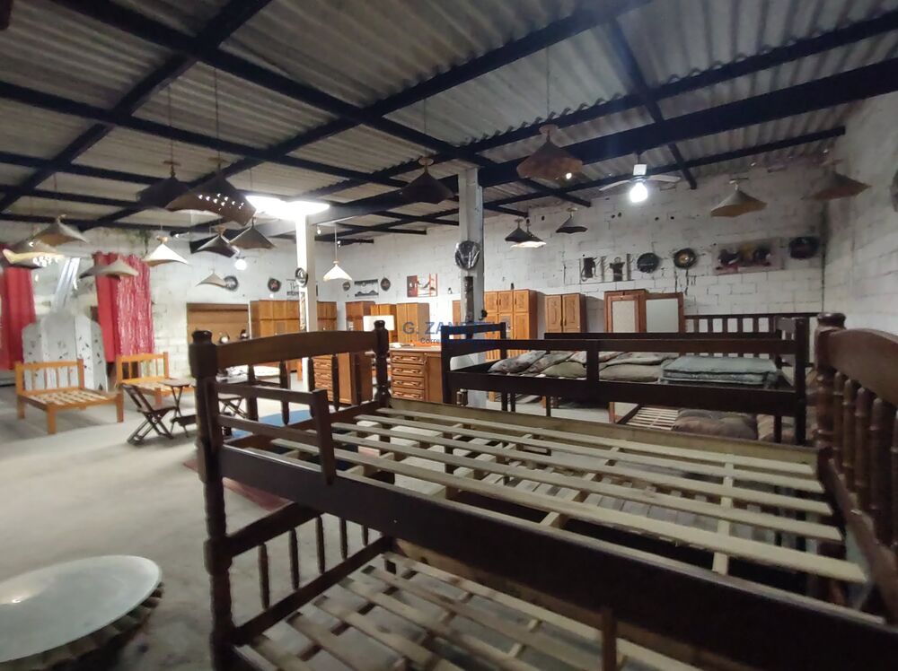 Loja-Salão, 800 m² - Foto 1