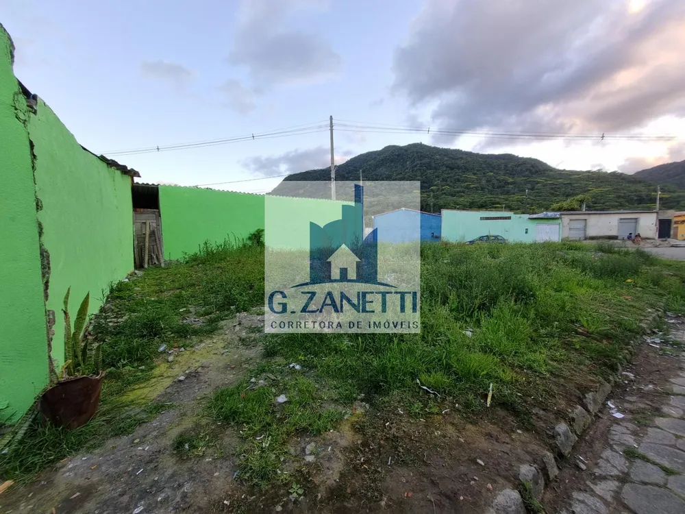 Casa, 4 quartos, 180 m² - Foto 1