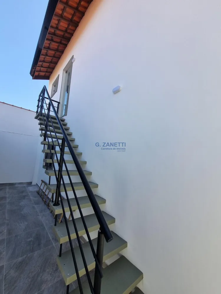 Casa, 4 quartos, 215 m² - Foto 2