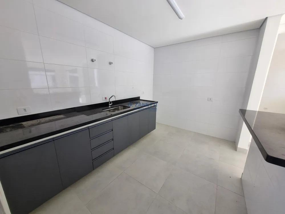 Casa, 4 quartos, 215 m² - Foto 3
