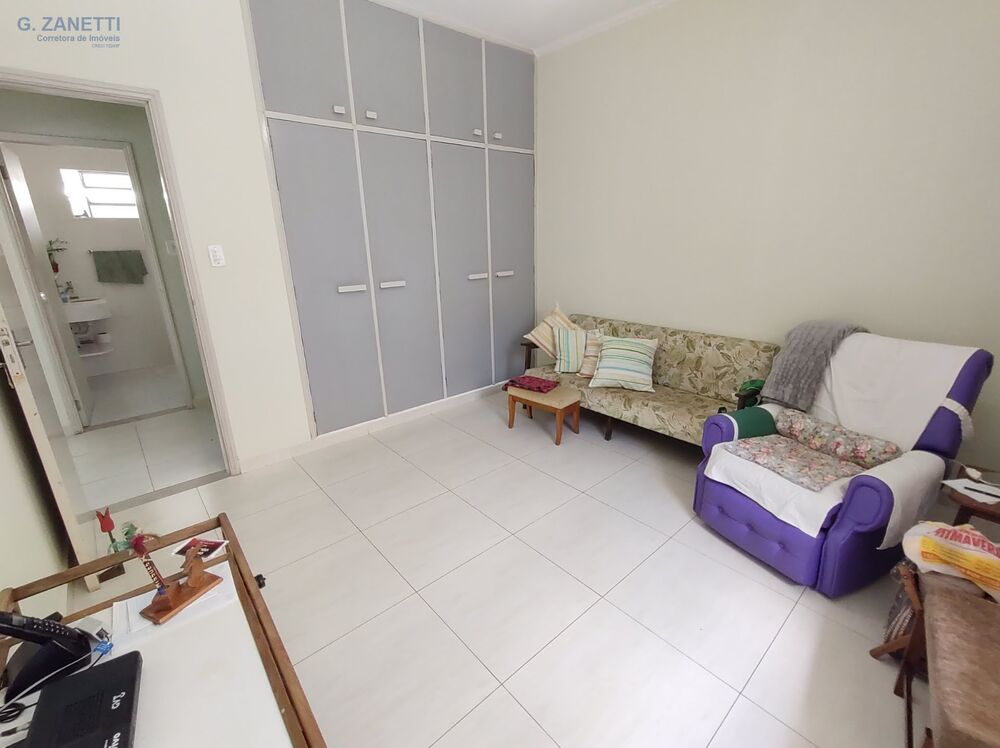 Casa, 4 quartos, 287 m² - Foto 1