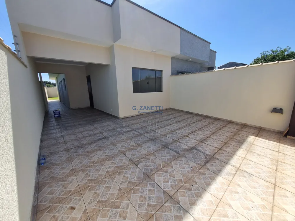 Casa, 2 quartos, 76 m² - Foto 1