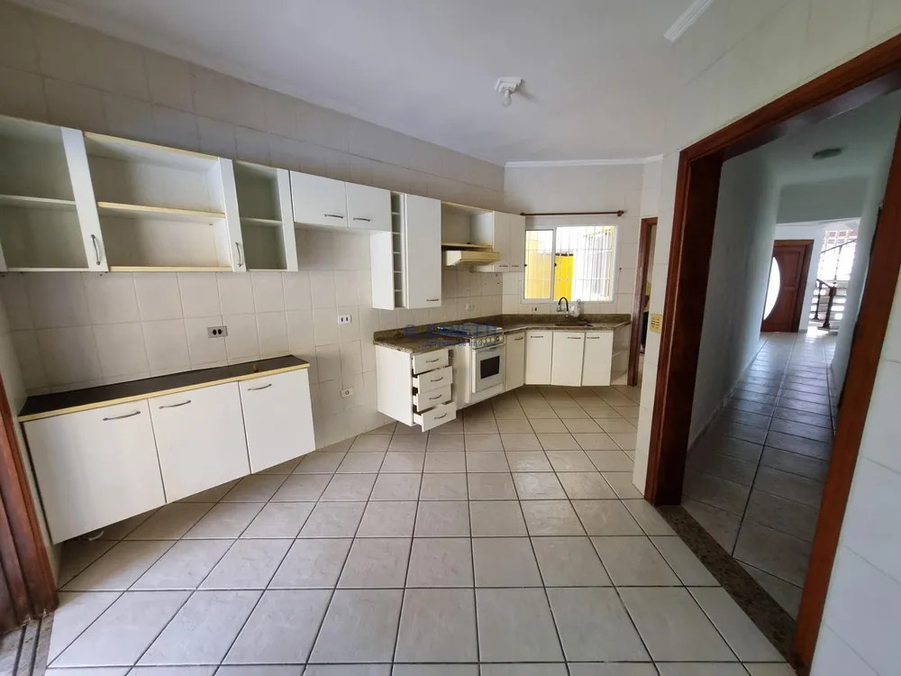 Casa, 4 quartos, 253 m² - Foto 6