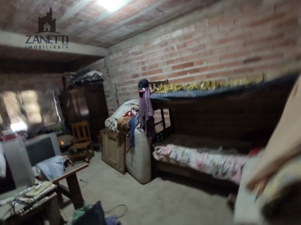 Casa à venda com 2 quartos, 300m² - Foto 7