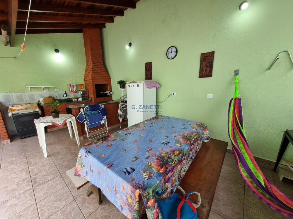 Casa à venda com 3 quartos, 135m² - Foto 4