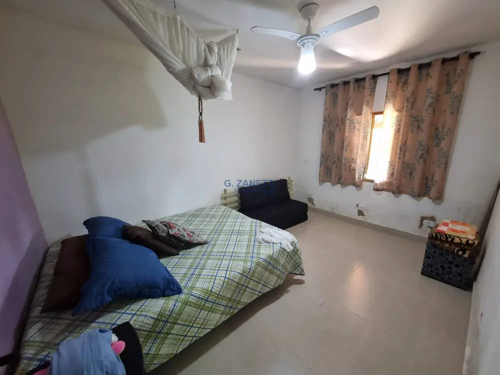 Sítio, 4 quartos, 1500 m² - Foto 8