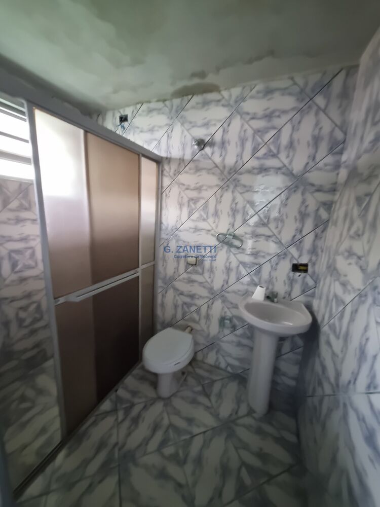 Casa, 5 quartos, 249 m² - Foto 1