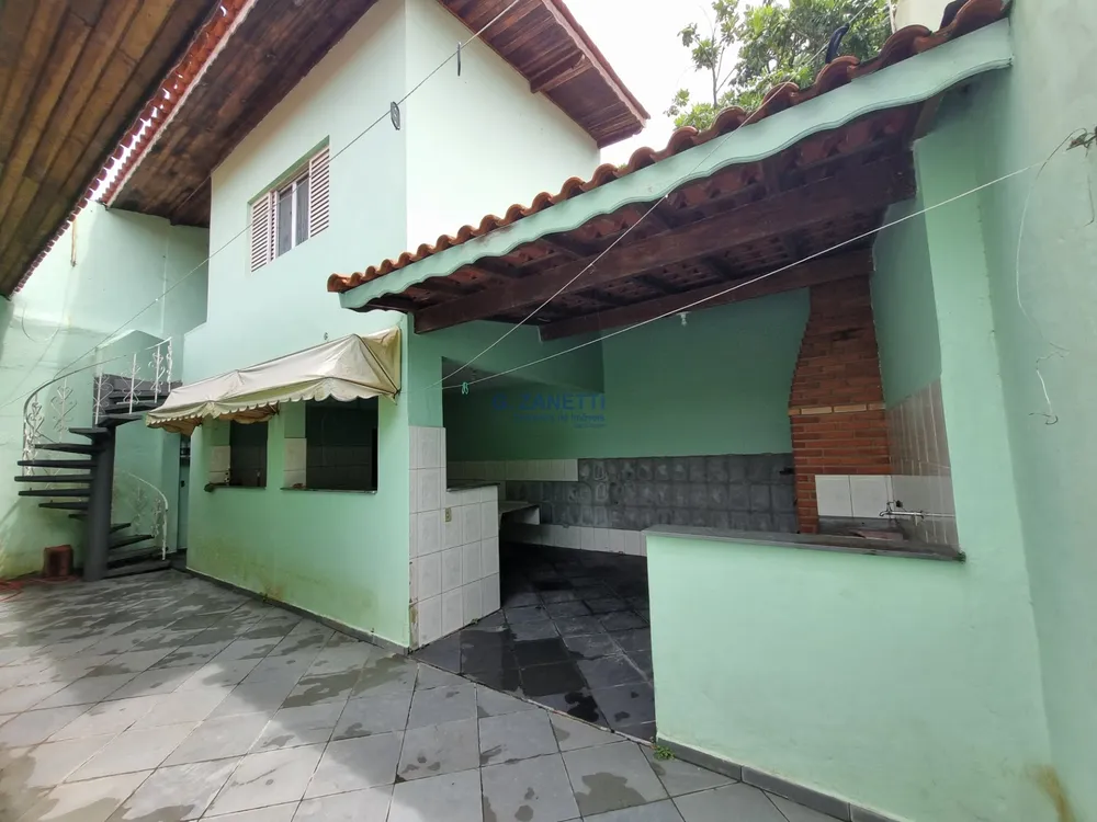 Casa, 5 quartos, 249 m² - Foto 9