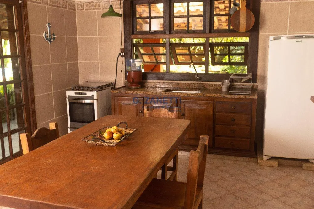 Casa, 4 quartos, 230 m² - Foto 11