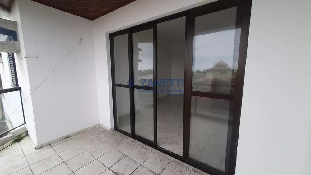 Apartamento para alugar com 3 quartos, 70m² - Foto 1