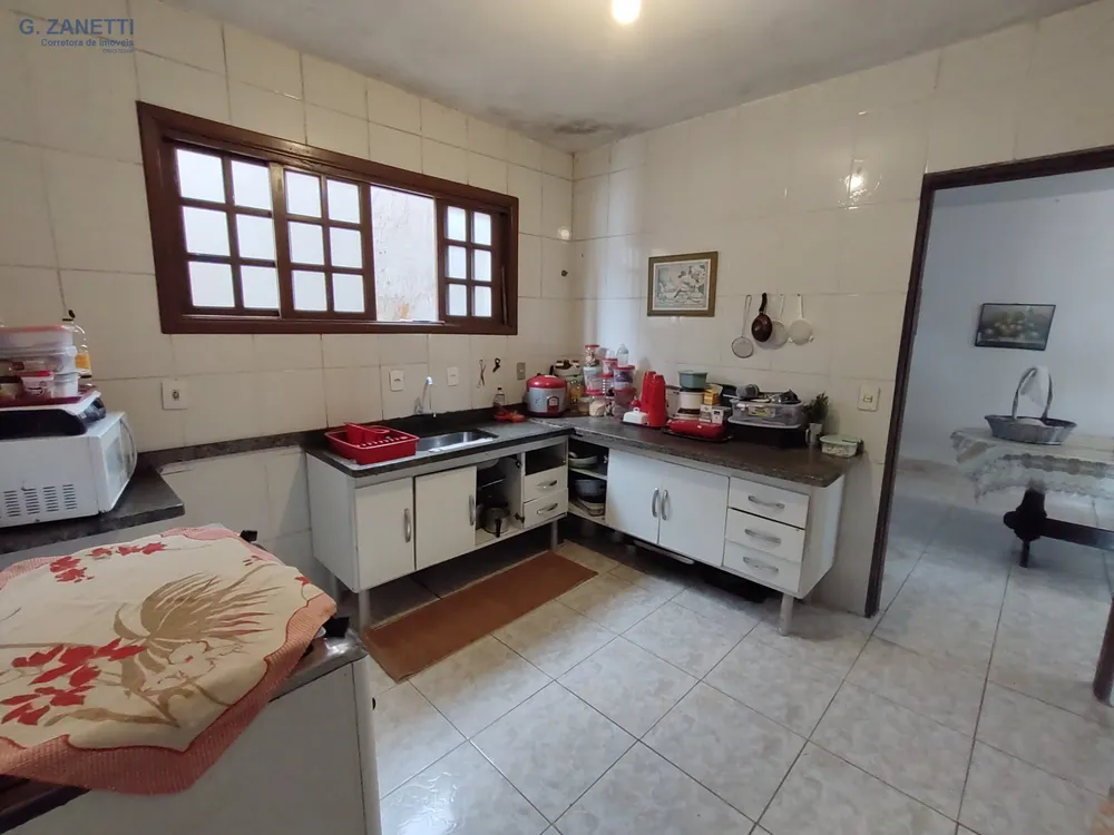 Casa, 4 quartos, 260 m² - Foto 12