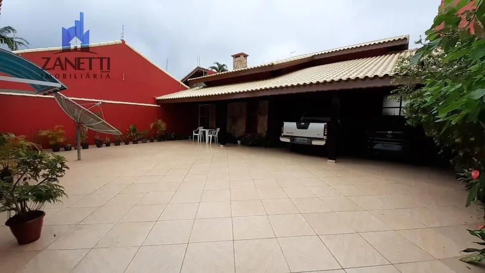 Sobrado, 5 quartos, 400 m² - Foto 1