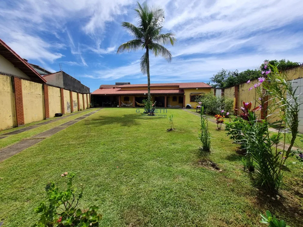 Casa, 2 quartos, 167 m² - Foto 1
