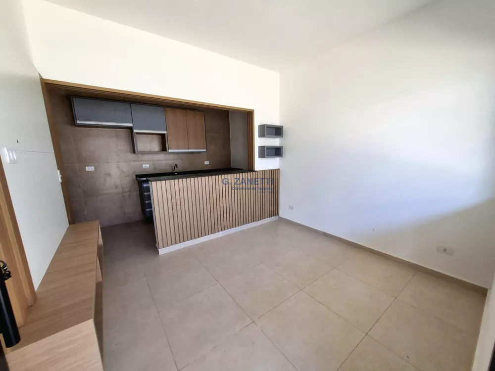 Apartamento à venda com 1 quarto, 40m² - Foto 2