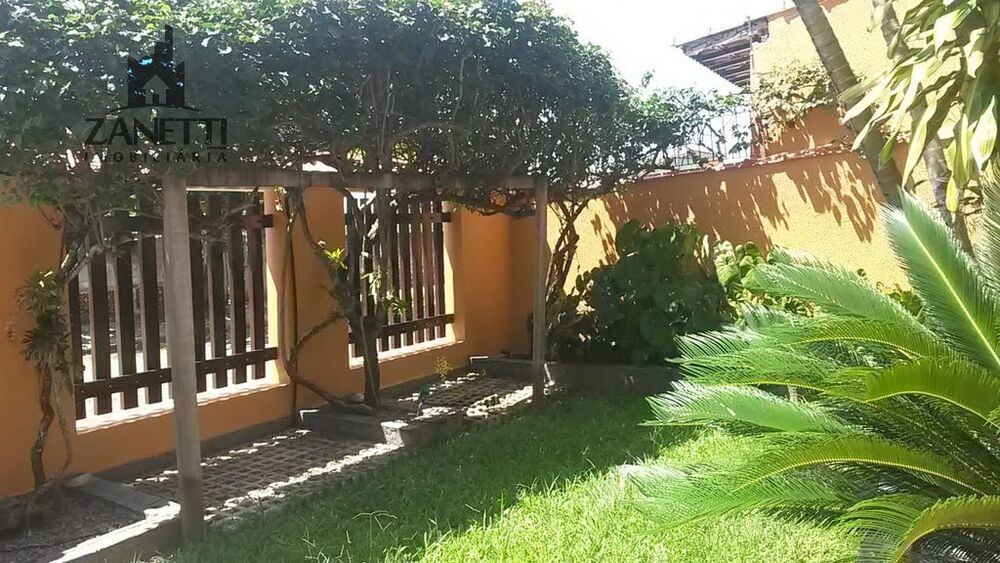 Casa, 3 quartos, 240 m² - Foto 2