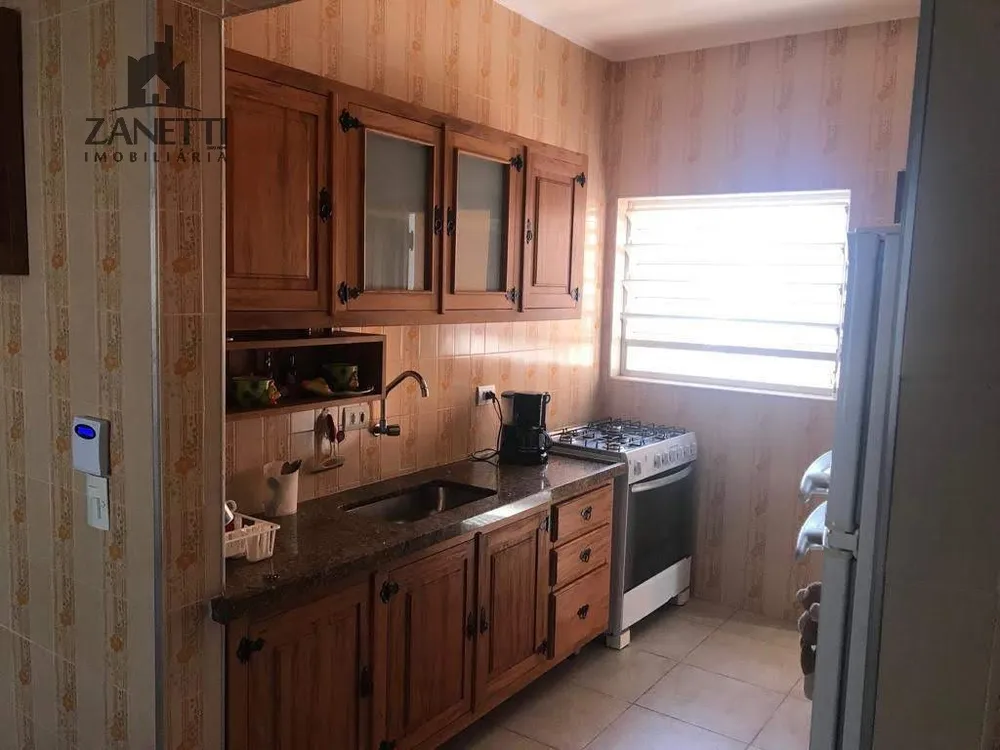 Casa, 3 quartos, 240 m² - Foto 8