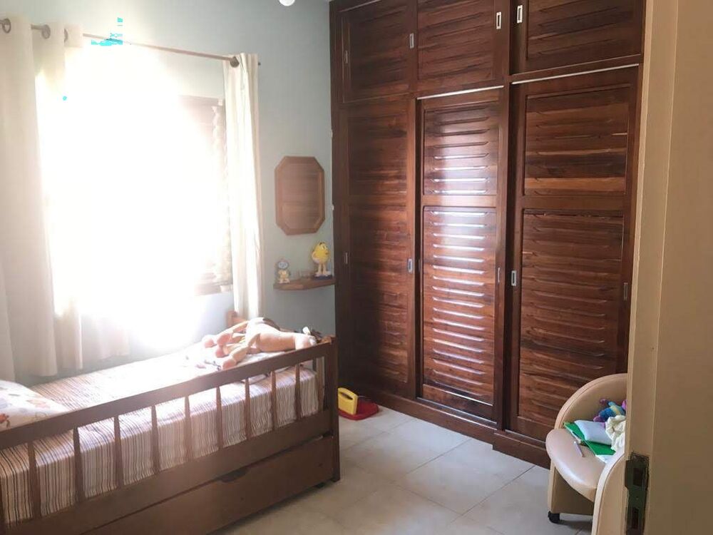 Casa, 3 quartos, 240 m² - Foto 3