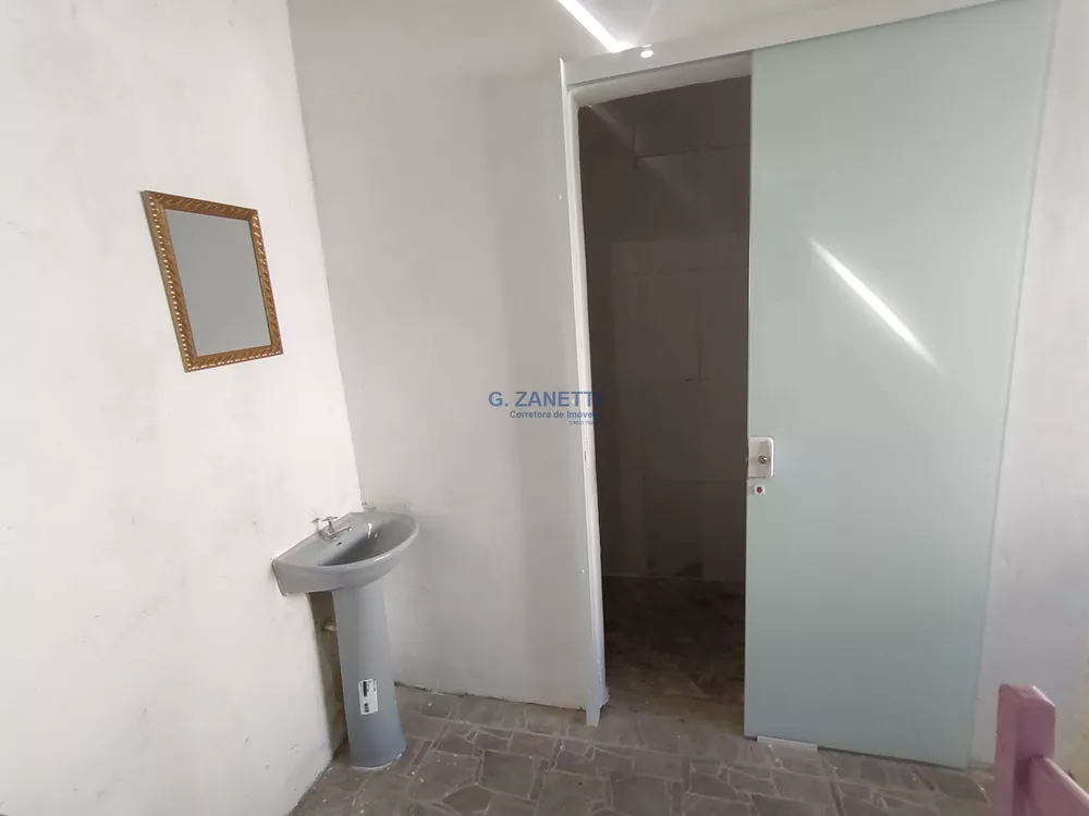 Casa à venda com 5 quartos, 75m² - Foto 15