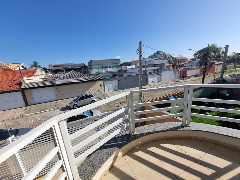 Casa, 4 quartos, 200 m² - Foto 13