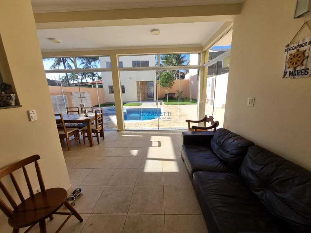Casa, 4 quartos, 200 m² - Foto 9