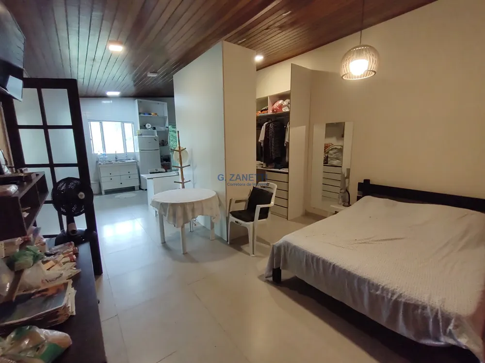 Sítio, 6 quartos, 4500 m² - Foto 3