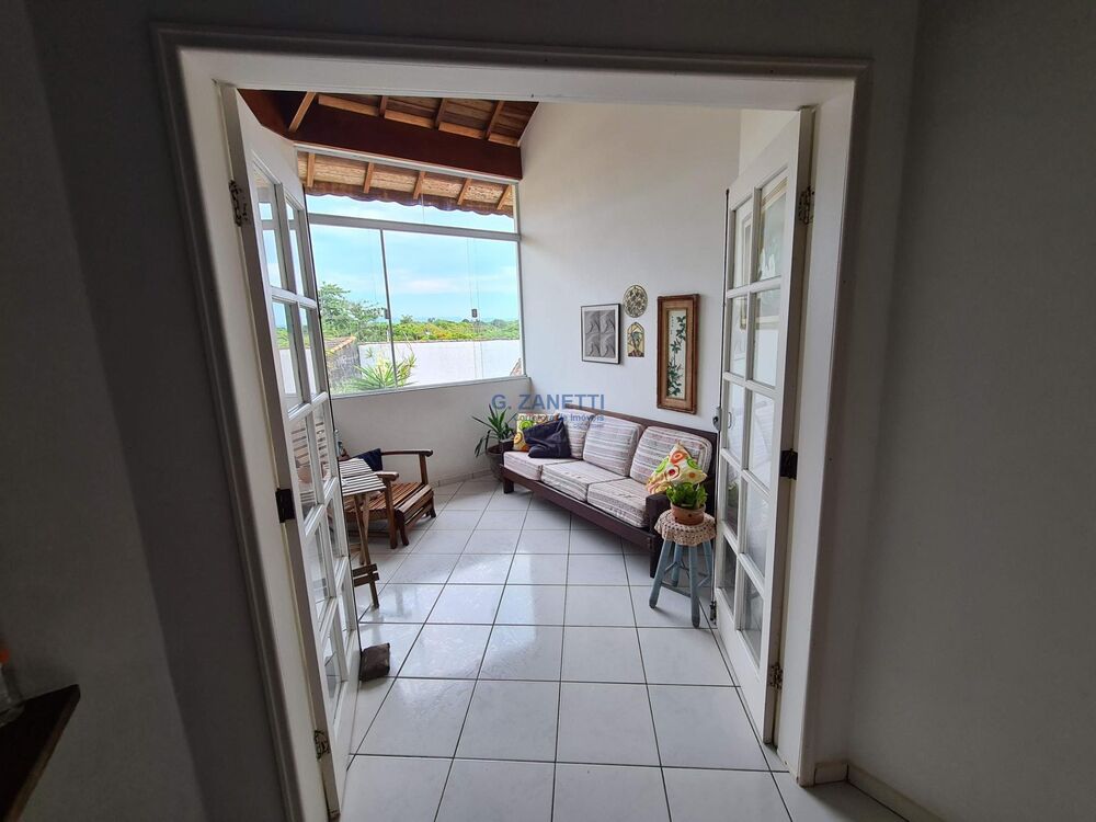 Casa, 4 quartos, 189 m² - Foto 2