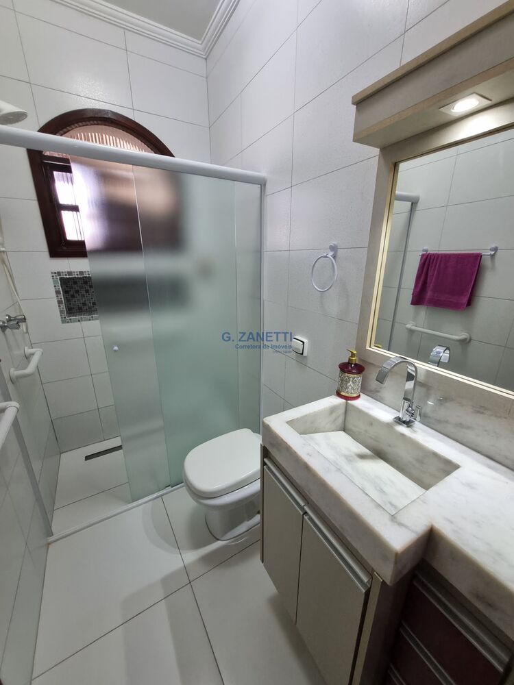 Casa, 3 quartos, 240 m² - Foto 8