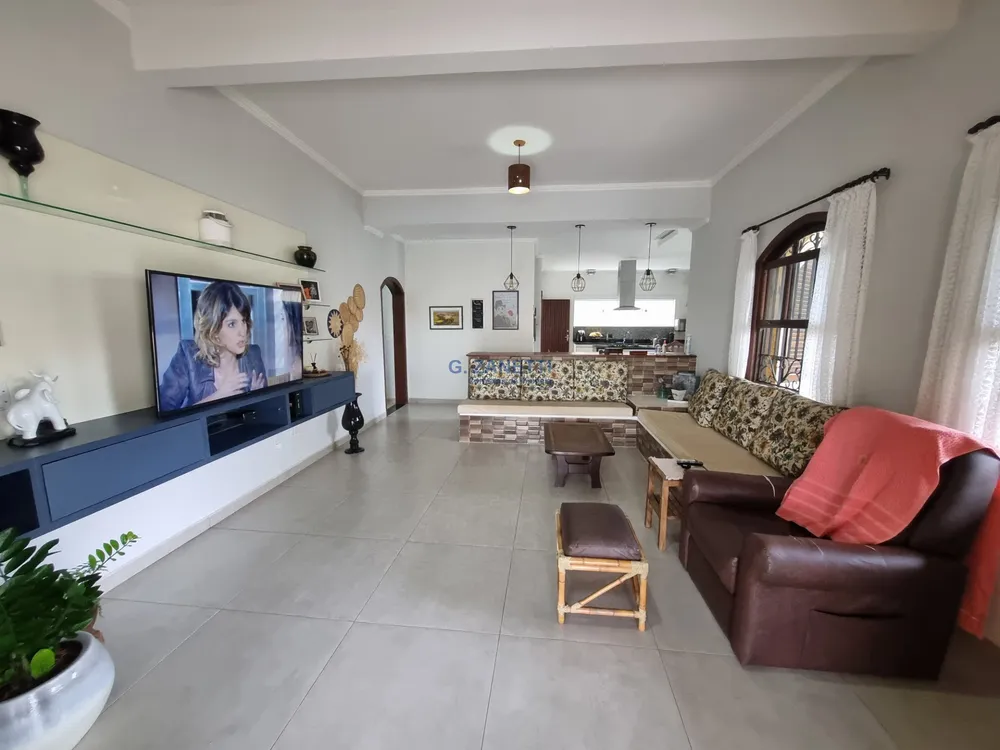 Casa, 3 quartos, 240 m² - Foto 12