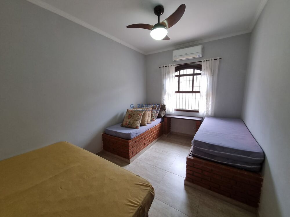 Casa, 3 quartos, 240 m² - Foto 7