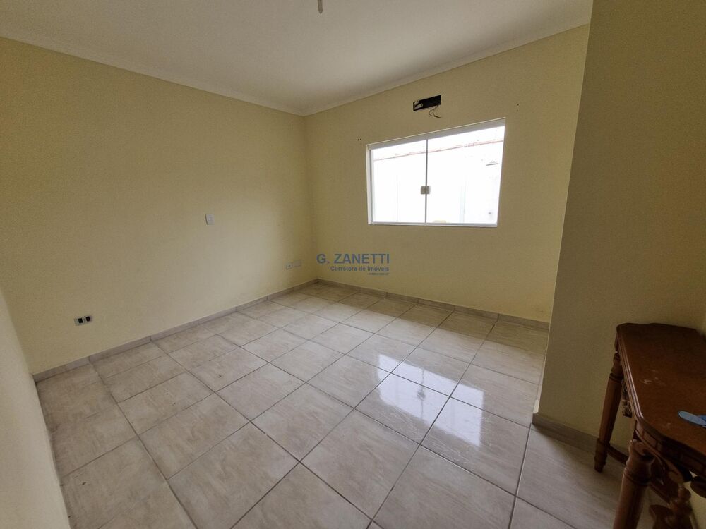 Casa, 5 quartos, 217 m² - Foto 1