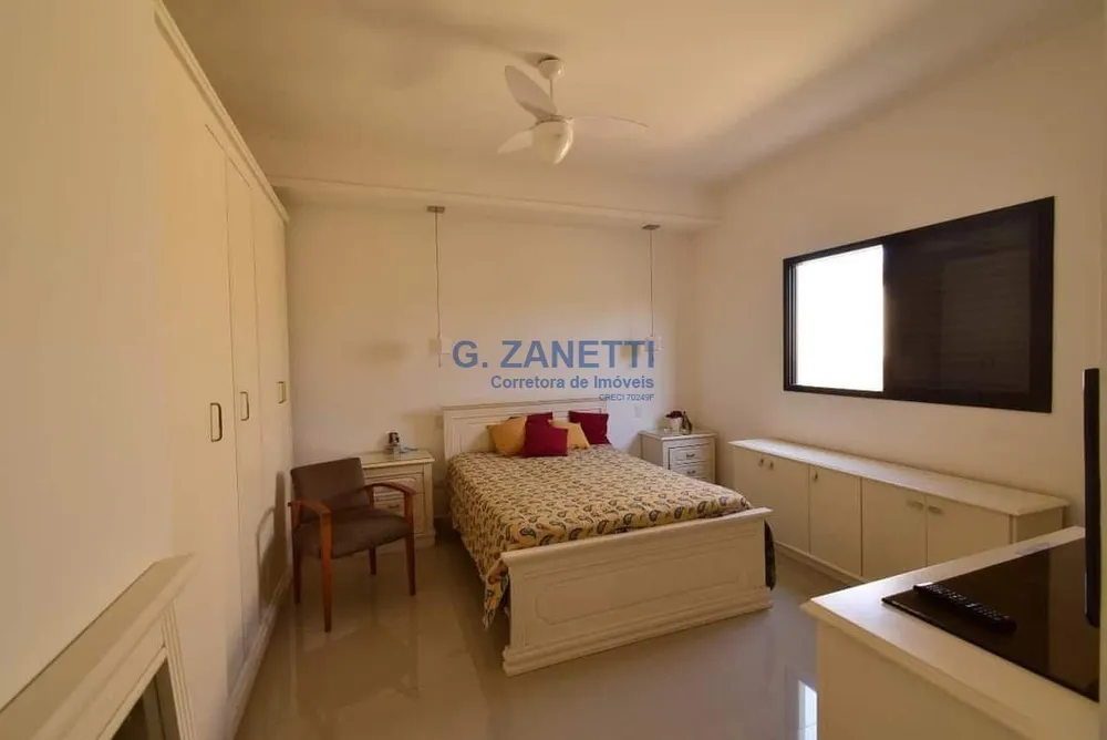 Casa, 5 quartos, 232 m² - Foto 3
