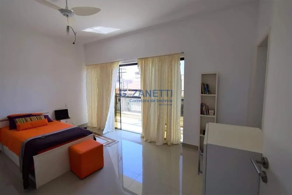 Casa, 5 quartos, 232 m² - Foto 2