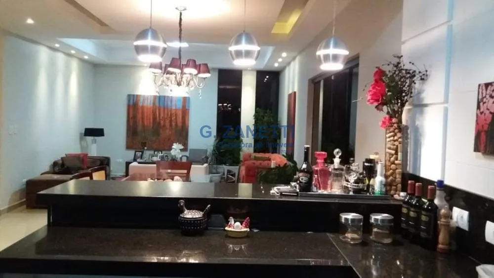 Casa, 5 quartos, 232 m² - Foto 4