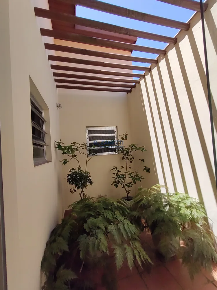 Casa, 3 quartos, 164 m² - Foto 1