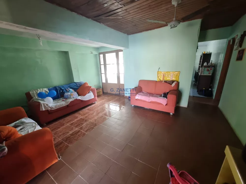 Casa à venda com 3 quartos, 120m² - Foto 3