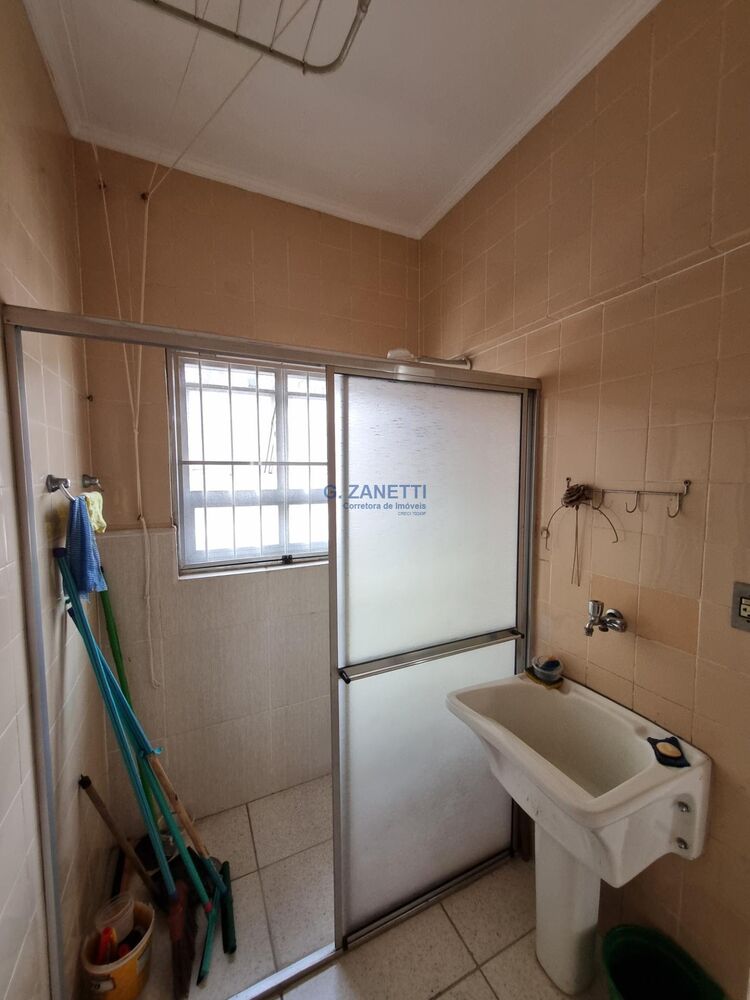 Apartamento à venda com 2 quartos, 67m² - Foto 3
