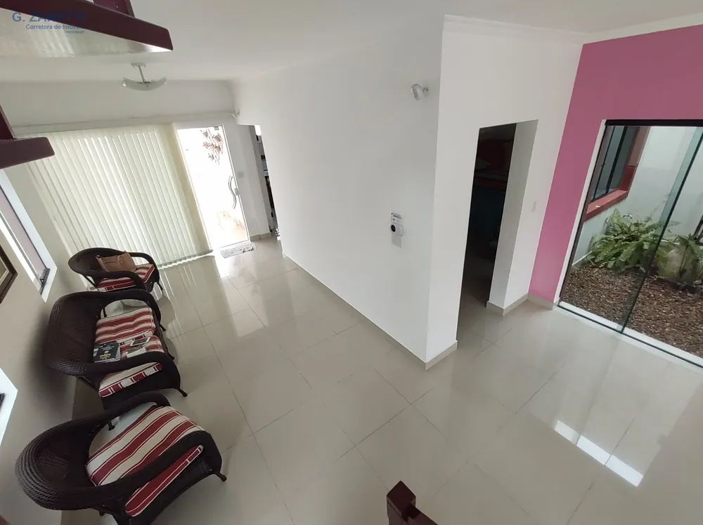 Sobrado, 3 quartos, 238 m² - Foto 8