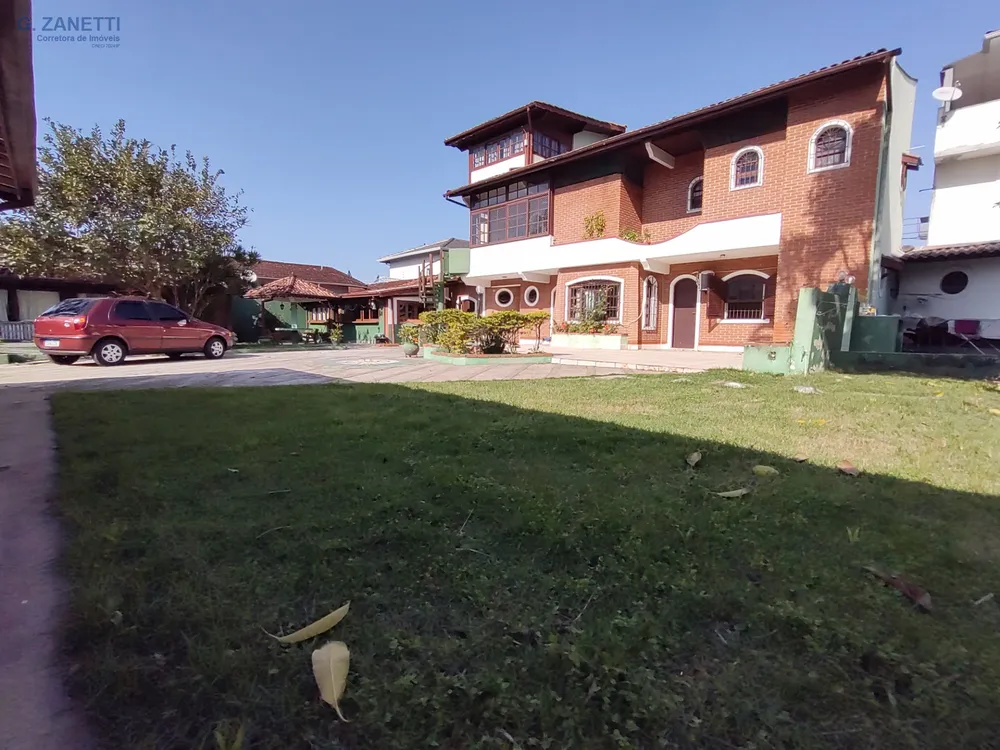 Sobrado, 5 quartos, 380 m² - Foto 5