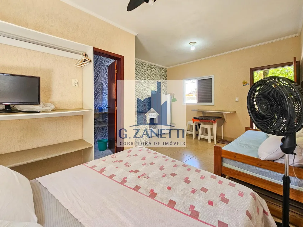 Casa, 5 quartos, 330 m² - Foto 3