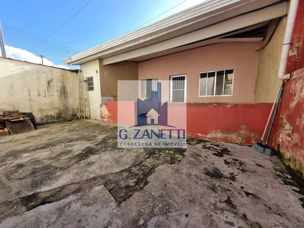 Casa, 3 quartos, 204 m² - Foto 2