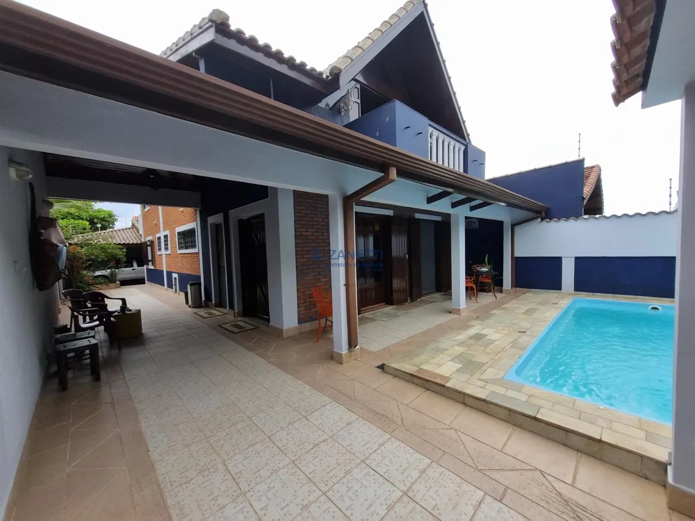 Casa, 4 quartos, 220 m² - Foto 2