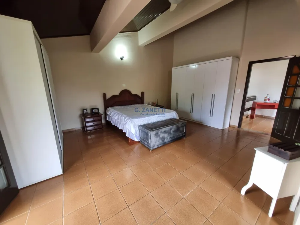 Casa, 4 quartos, 220 m² - Foto 4