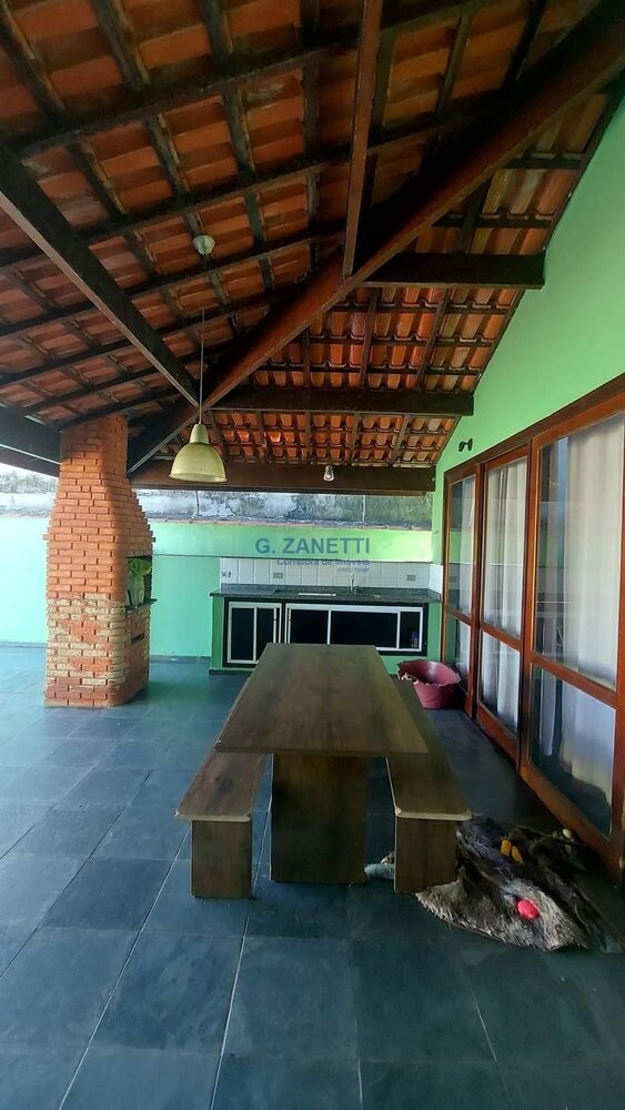 Casa, 5 quartos, 272 m² - Foto 2